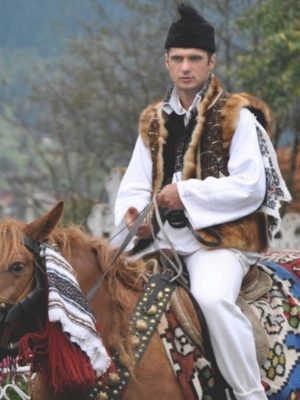 RomanianPeople35