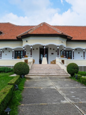 Urlateanu-Manor